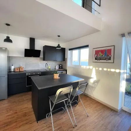 Azur Arts Lanzarote Lofts شقة تيناجون