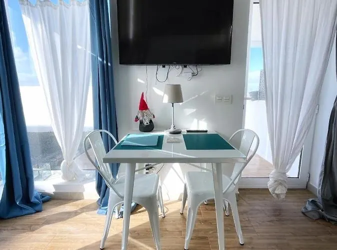 Azur Arts Lanzarote Lofts 티나조